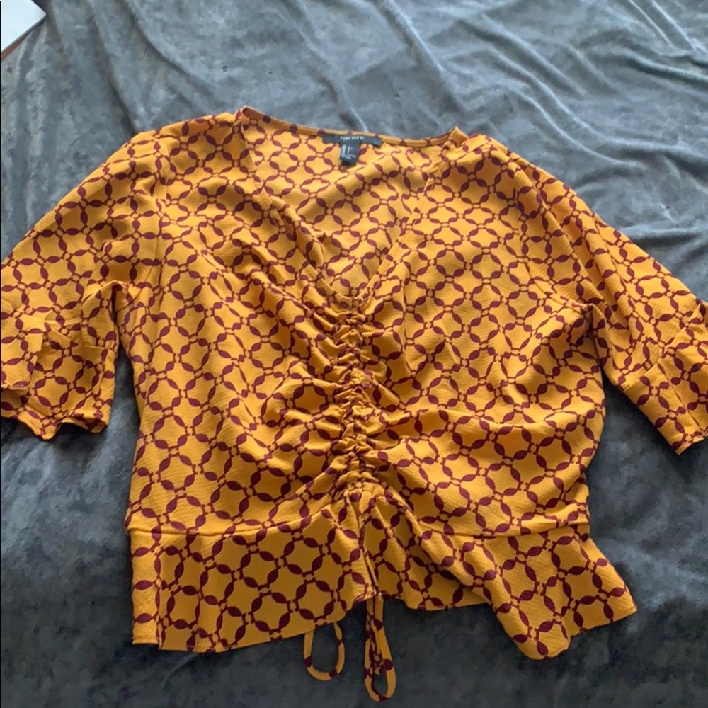 Stretchy crop top blouse